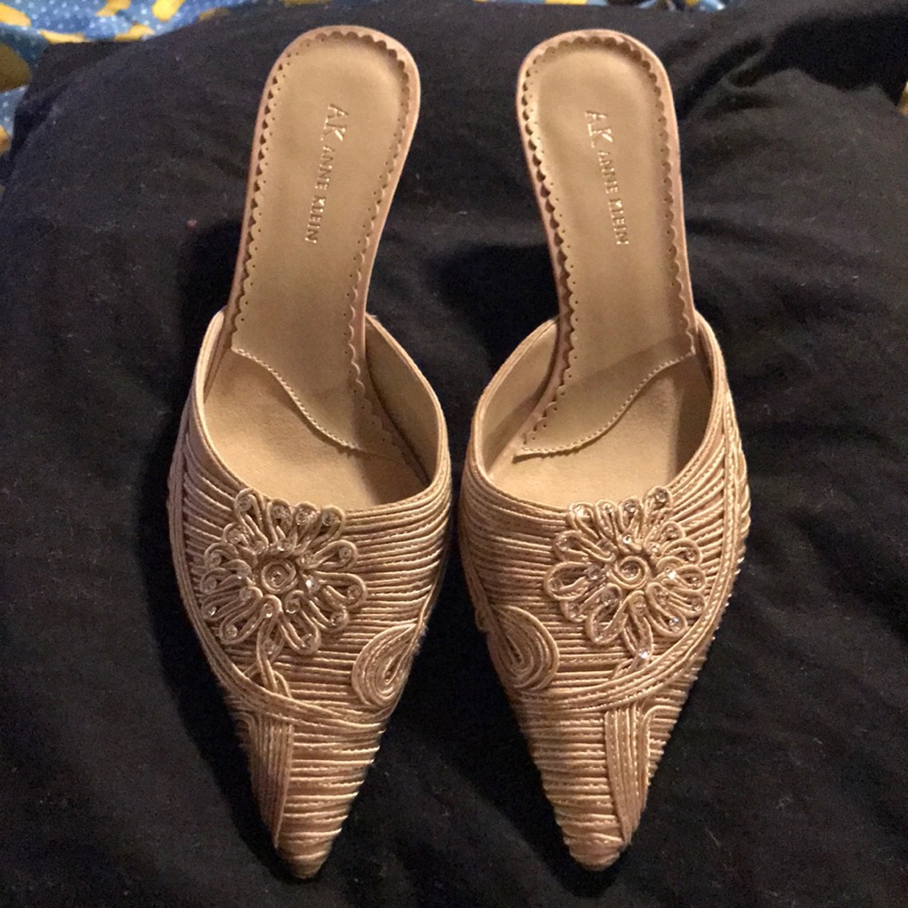 Anne Klein heels